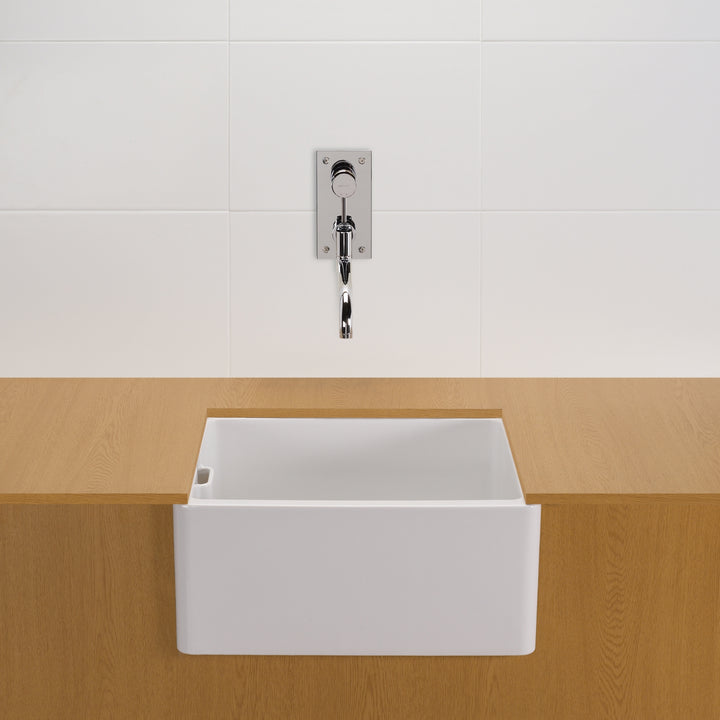 Turner Hastings Belfast 60x46 Fireclay Butler Sink - Design 10