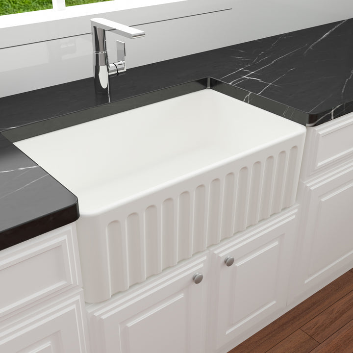 Turner Hastings Novi 75x46 Fireclay Butler Sink - Design 10