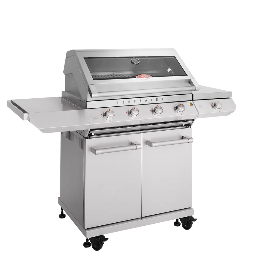 Freestanding BBQ BeefEater BeefEater 7000 Classic 4 Burner BBQ + Side Burner & Trolley