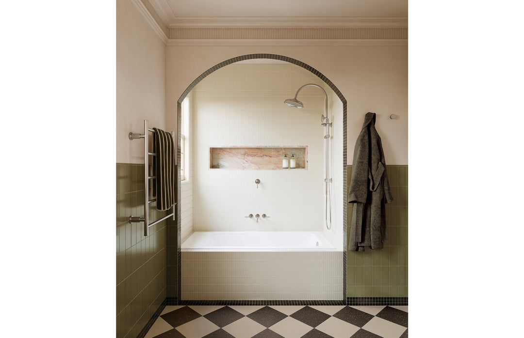 Phoenix Wiltern Twin Shower - Design 10